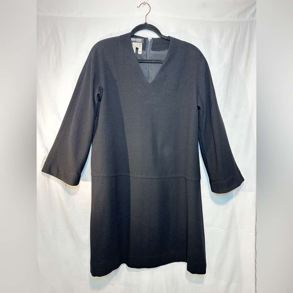 Vintage 1980’s Jean Muir London Black V Neck Long Sleeve Wool Dress Size 10